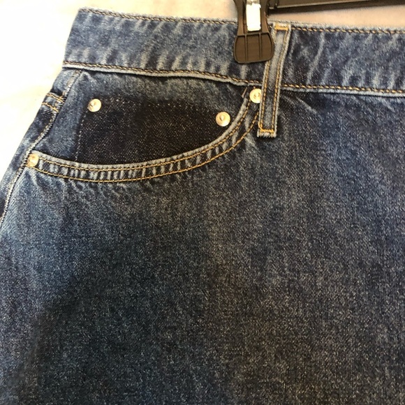 Forever 21 Denim Blue Mini Skirt Size 18 NWT - Picture 2 of 11